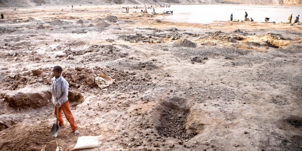 Selon l'Unicef, près de 40 000 enfants travaillaient dans les mines du Katanga, en RD Congo, en 2014.