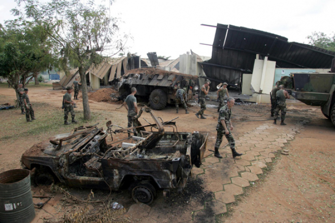 Bombardement de Bouaké : trois pilotes jugés par défaut et une énigme intacte