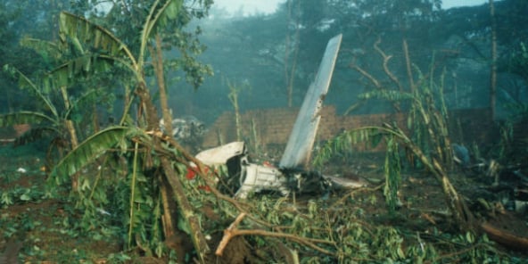 La carcasse de l'avion du président Juvénal Habyarimana, abattu le 6 avril 1994 alors qu'il se préparait à atterrir à l'aéroport de Kigali.