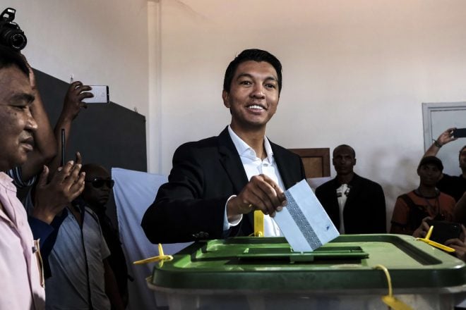 Madagascar : le sénat saisit la Cour constitutionnelle contre le président Rajoelina