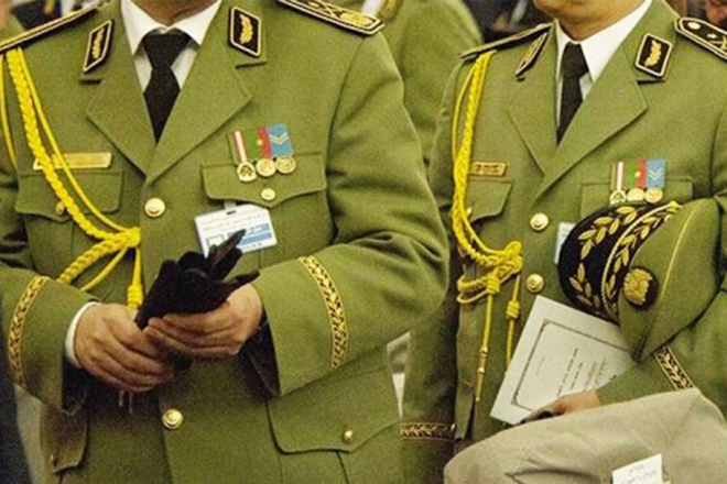 Algérie : pourquoi le général-major Bouzit reprend les rênes de la sécurité extérieure