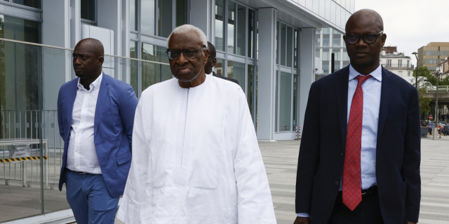 Corruption Lamine Diack Une Icone Dechue Dans L Attente Du Verdict Jeune Afrique