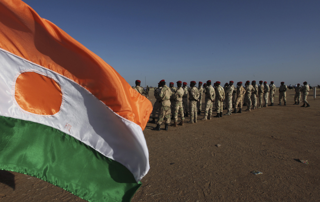 Des soldats nigériens dans la région d'Agadez, en 2011.