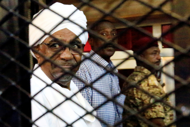 Soudan : Omar el-Béchir, à l'heure d'un nouveau procès