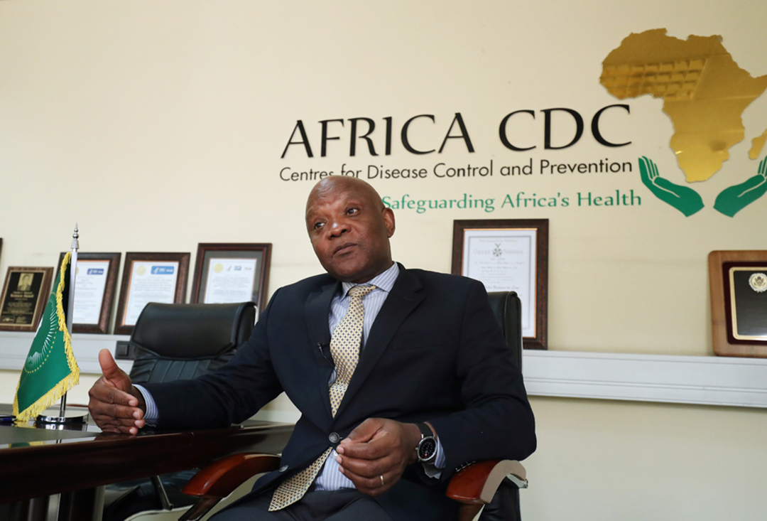 John Nkengasong, directeur des Centres africains de prévention et de lutte contre les maladies au siège de l'Union africaine, à Addis-Abeba, en mars 2020.