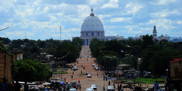 Basilique Notre-Dame-de-la-Paix, à Yamoussoukro